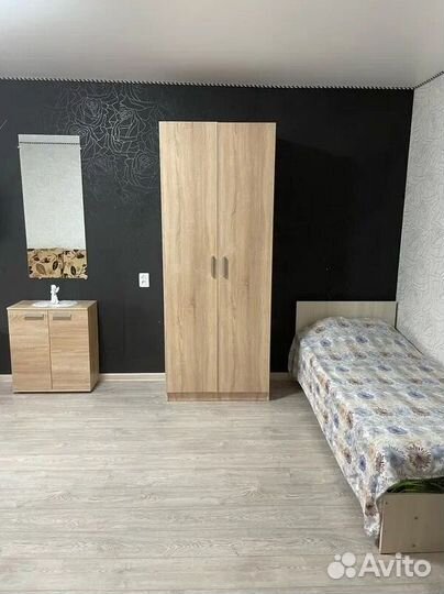Шкаф Рик платяной