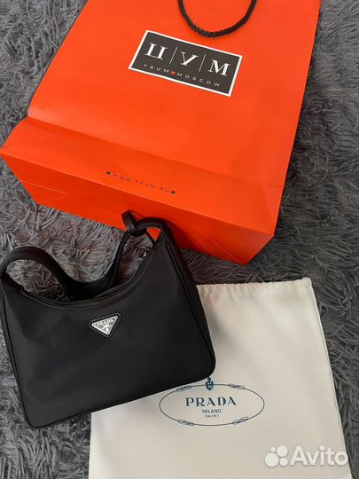 Сумка prada re edition 2000
