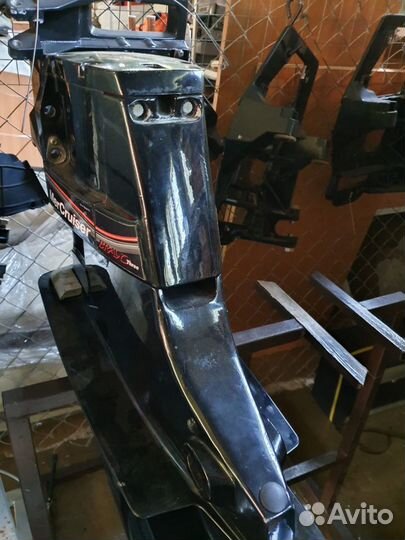 Поворотно-откидная колонка Mercruiser Bravo верх