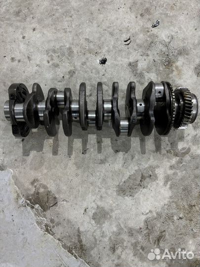 Коленвал на vw t5 R5 2.5 tdi Axd Axe