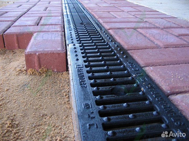 Пластиковые водоотводные лотки