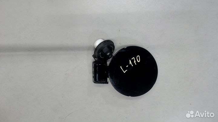 Лючок бензобака Hyundai Elantra, 2020