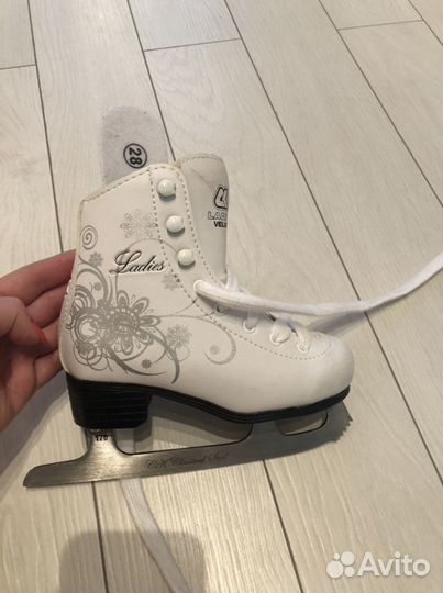 Коньки для девочки