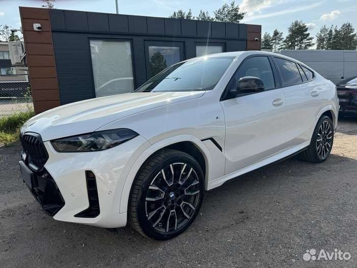 BMW X6 3.0 AT, 2023, 12 900 км