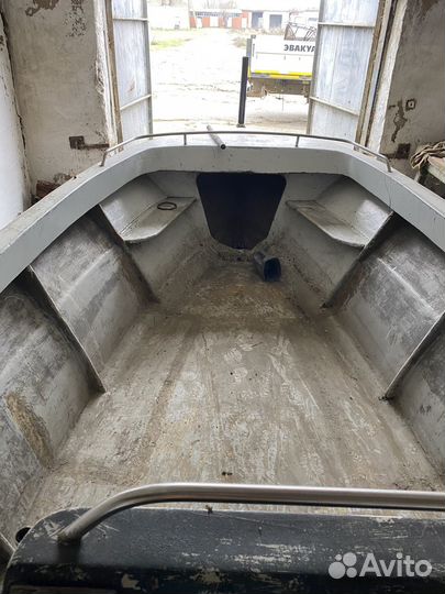 Лодка морская