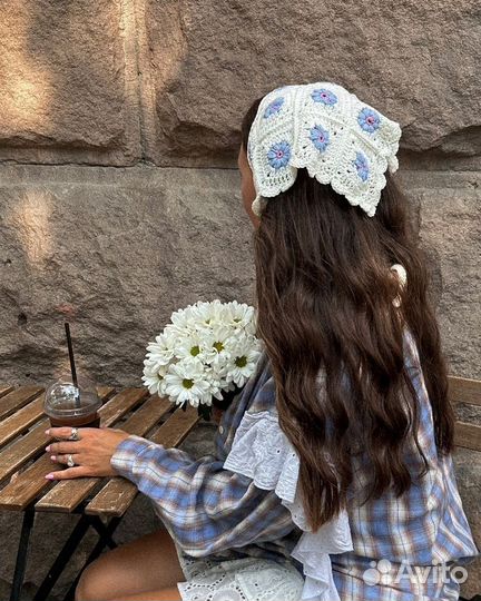 Вязаная косынка кроше