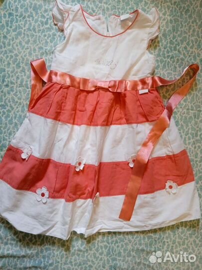 Нарядное платье для девочки