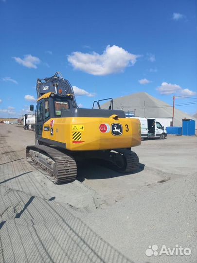 Гусеничный экскаватор John Deere E260 LC, 2021