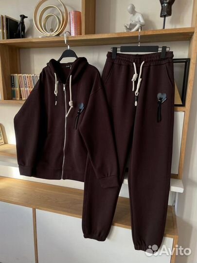 Спортивный костюм женский люкс