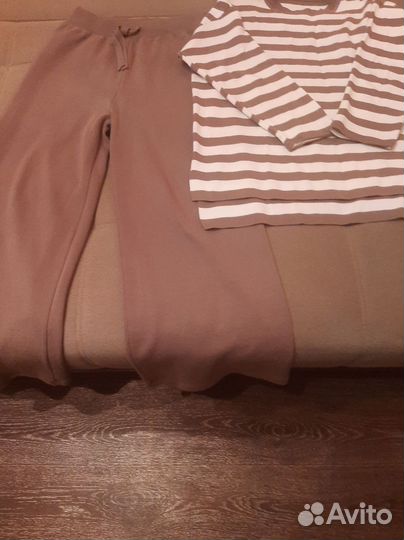 Костюм женский