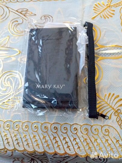 Зеркало Мери Кей с чехлом