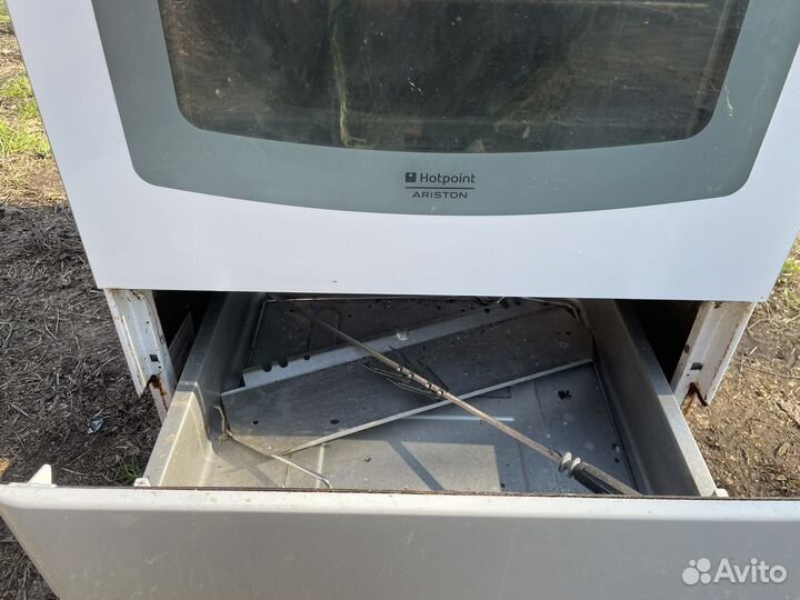 Газовая плита с духовкой