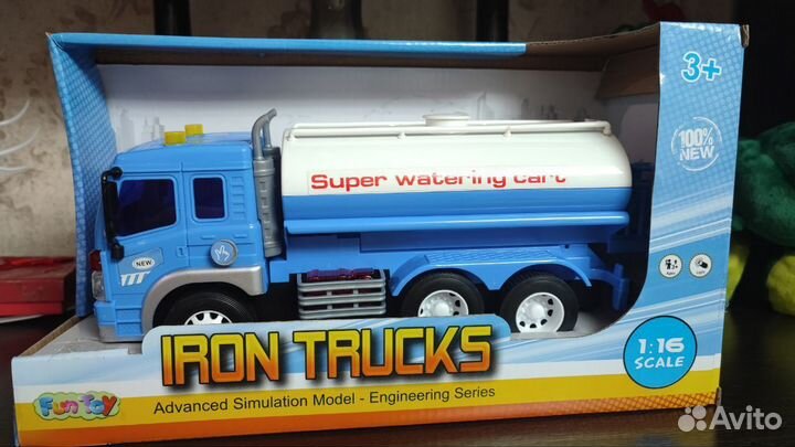 Игрушечная машина музыкальная трак новая