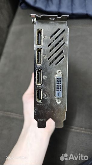 Видеокарта gtx RX 580 на 8 гб gigabyte