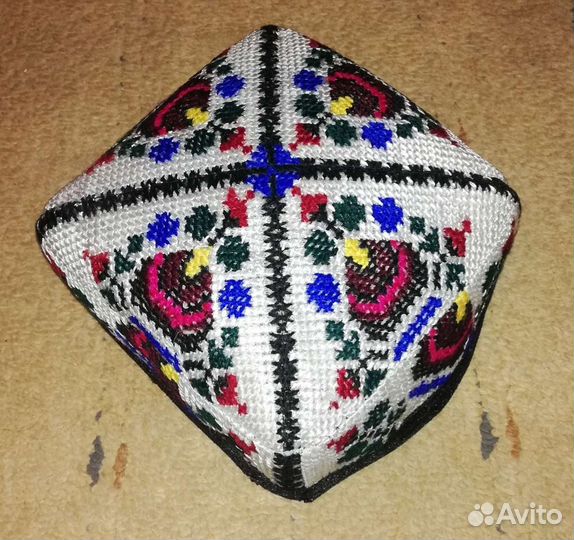 Узбекская тюбетейка, ручная работа