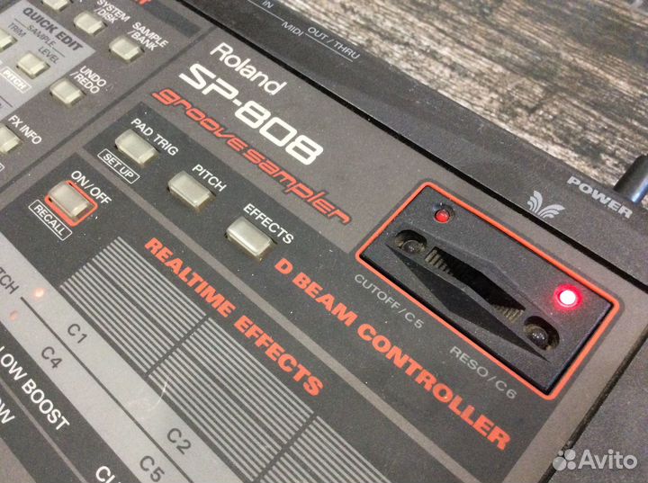 Roland SP-808