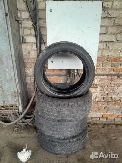 Pirelli P Zero Nero 245/45 R19