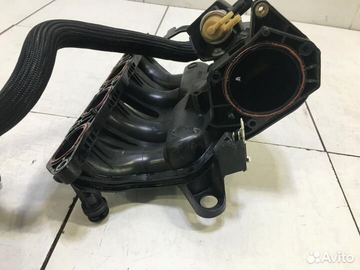 Коллектор впускной Citroen DS5 K