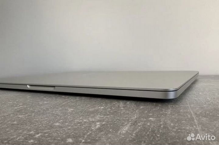 Macbook Pro 13 2017 8/128