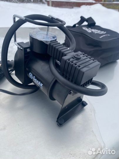 Компрессор автомобильный для накачки шин