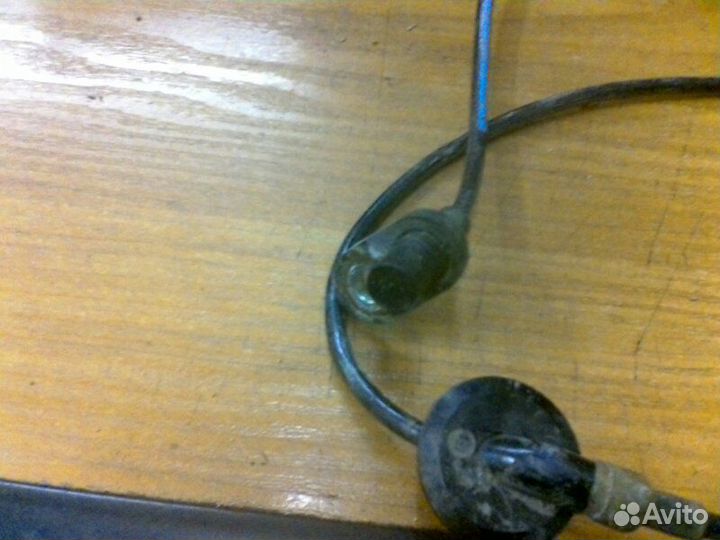 Датчик абс (ABS) задний правый Mazda Mazda 6 GH