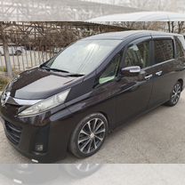 Mazda Biante 2.0 AT, 2011, 74 000 км, с пробегом, цена 1 500 000 руб.