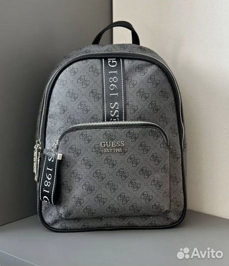 Рюкзак женский guess