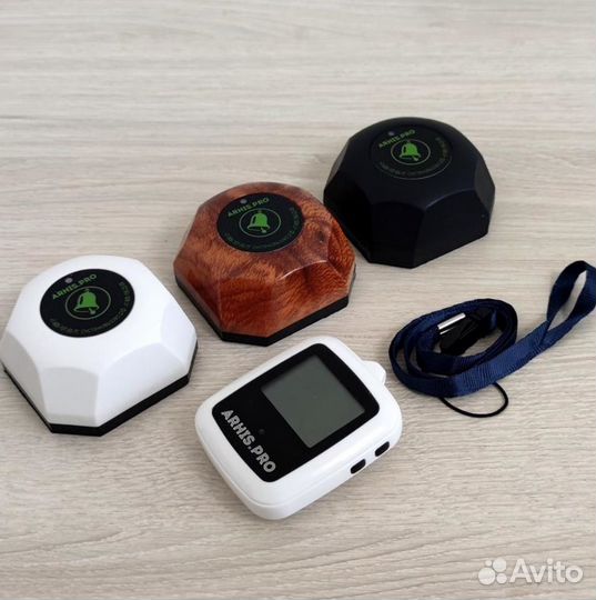 Кнопка вызова персонала и часы пейджер Поясной