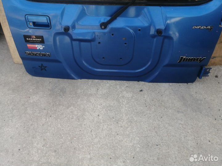 Дверь багажника Suzuki Jimny GB23W