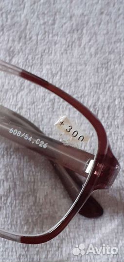 Новые мужские очки, + 3, требуется примерка