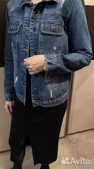 Куртка джинсовая