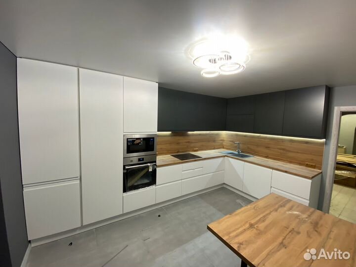 Кухня в современном стиле