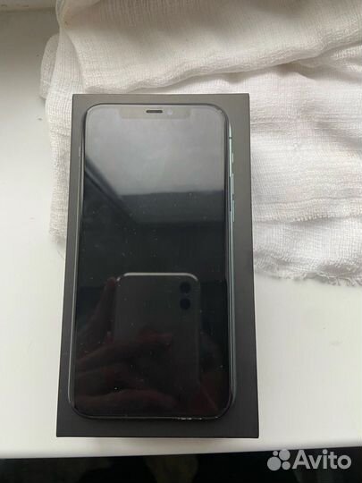 iPhone 11 Pro, 64 ГБ