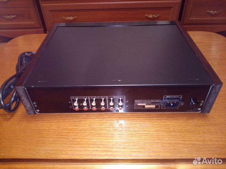 Эквалайзер Sony SEQ V9900