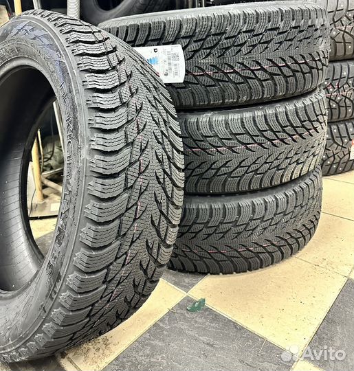 Nokian Tyres Hakkapeliitta R3 SUV 235/60 R18 107R