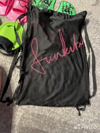 Инвентарь для плавания