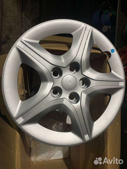 Колпаки на kia sportage R 16 оригинальные