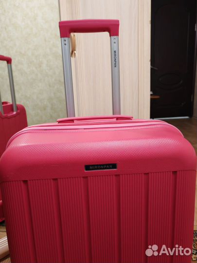 Чемодан ручная кладь 55 40 25