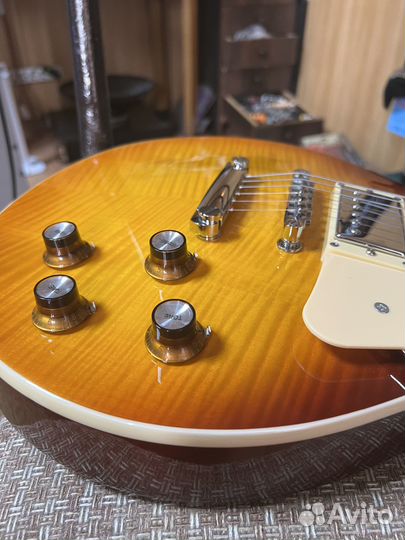 Электрогитара Gibson les paul