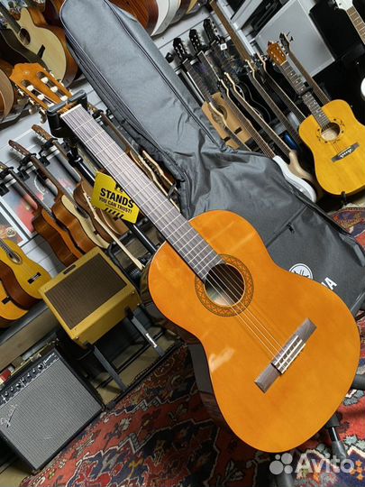 Гитара yamaha c40 + чехол