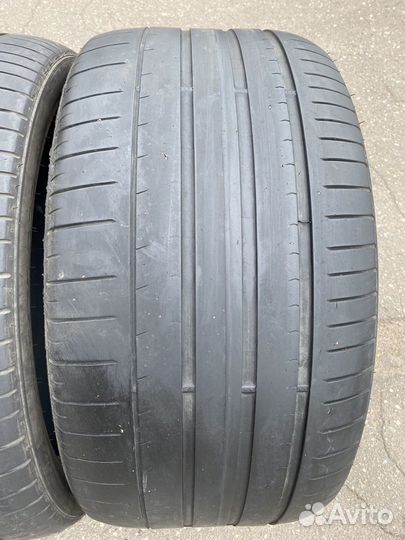 Pirelli P Zero 285/40 R23 и 325/35 R23