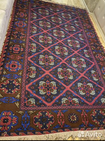 Ковер шерстяной