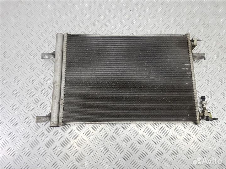 13377762 Радиатор кондиционера Opel Astra J