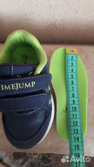 Кроссовки детские 22 размер