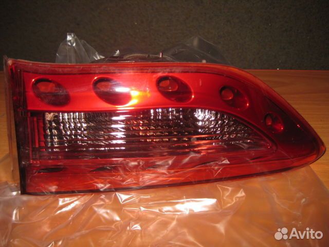 Фонарь задний внутренний правый Infiniti QX70 (S51