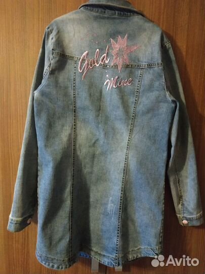 Джинсовая куртка