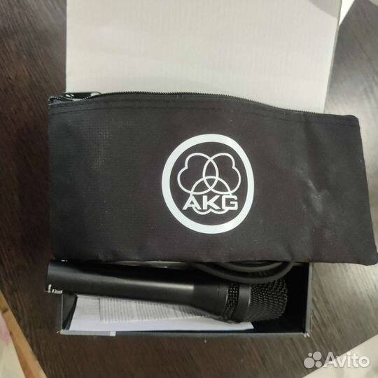 Микрофон akg P3S