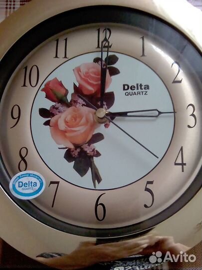 Часы настенные фирмы 