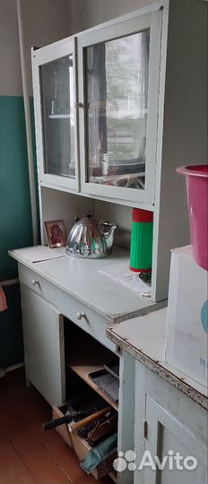 Мебель на дачу и газовая плита