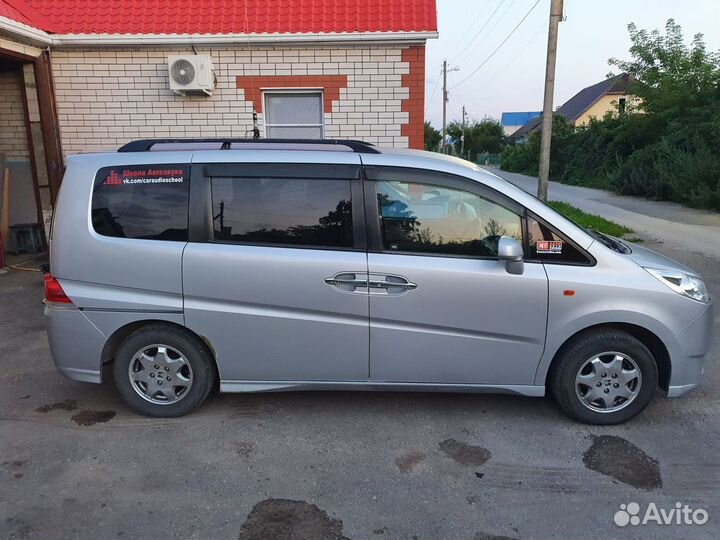 Honda Stepwgn 2.0 AT, 2006, 203 000 км